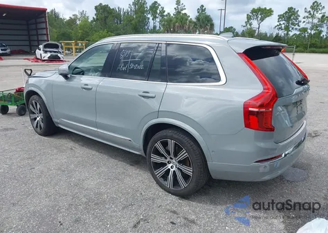 2025 Volvo Xc90 B6 Plus 7-Seater from USA, damaged, VIN YV4062PE9S1326711